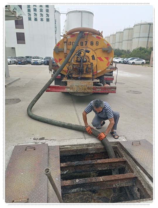 科尔沁右翼前隔油池清掏