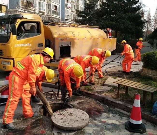 科尔沁右翼前市政管道清淤